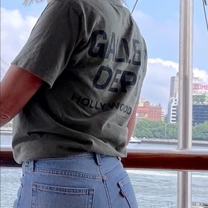 SOLD OUT Gallery Dept Souvenir Shirt Size Xs